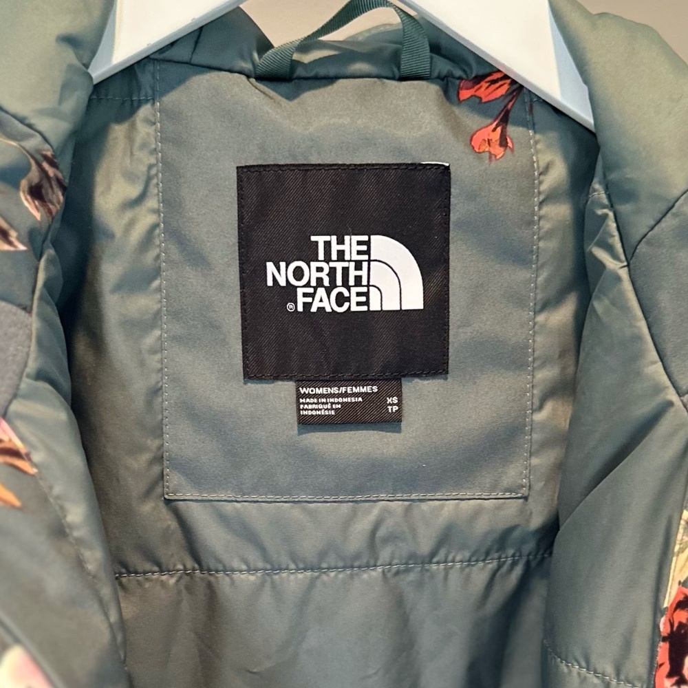 The North Face Descendit Insulated Jacket - Picture 5 of 5